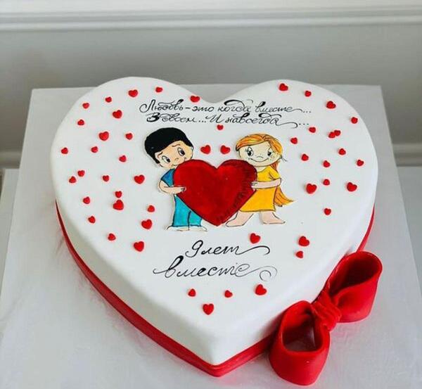 عکس کیک تولد قلبی شکل