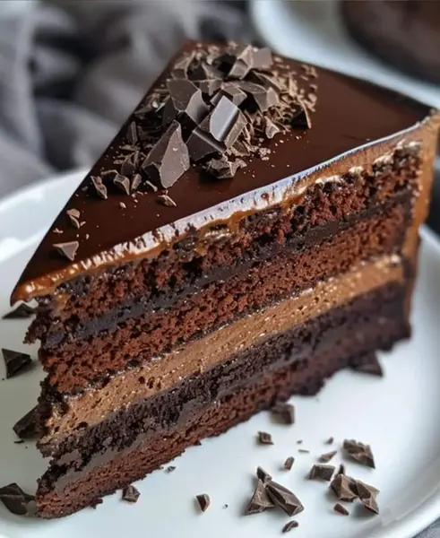 عکس کیک تولد شکلاتی ساده