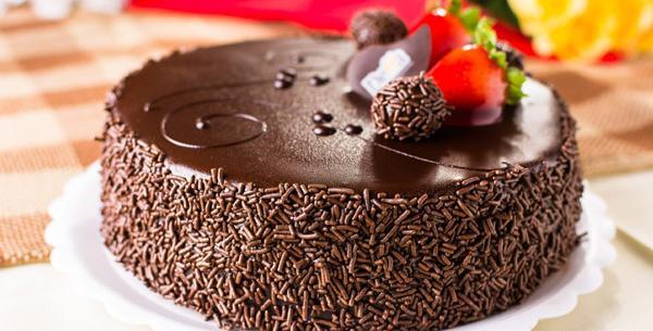 عکس کیک تولد 4 نفره