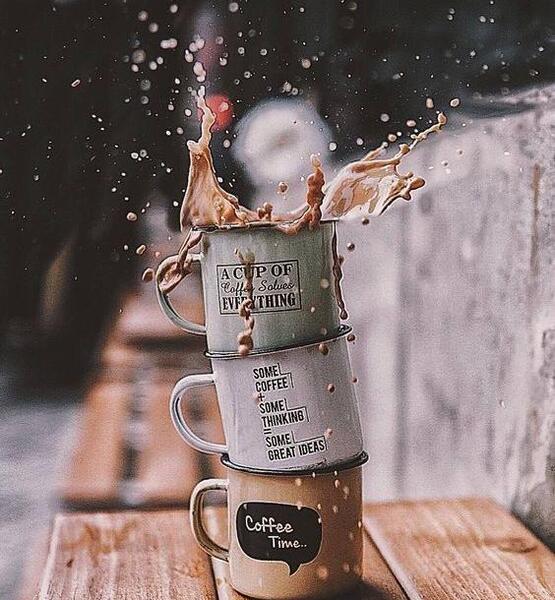 عکس با ماگ قهوه