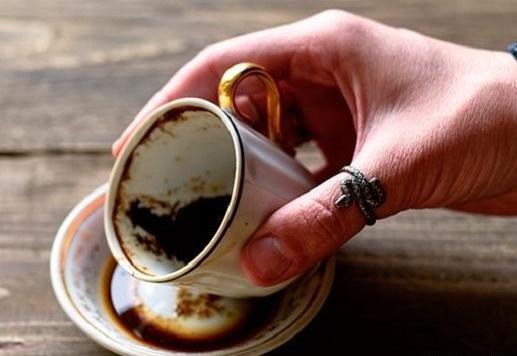 عکس پرنده در فال قهوه