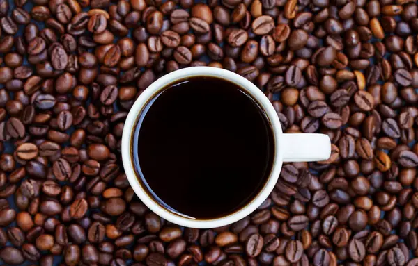 عکس از فنجان قهوه