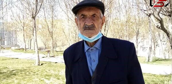 عکس پیرمرد قهوه خانه کیست