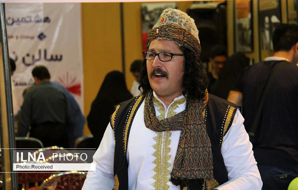 عکس پیرمرد قهوه خانه کیست