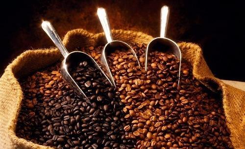 عکس دانه های قهوه با کیفیت بالا