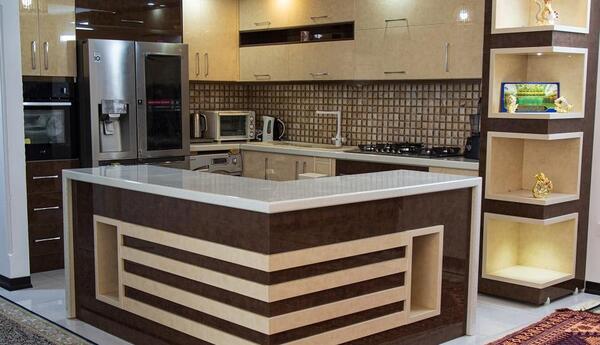 عکس کابینت آشپزخانه قهوه ای