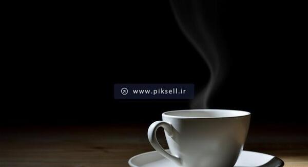 عکس لیوان قهوه در کافه