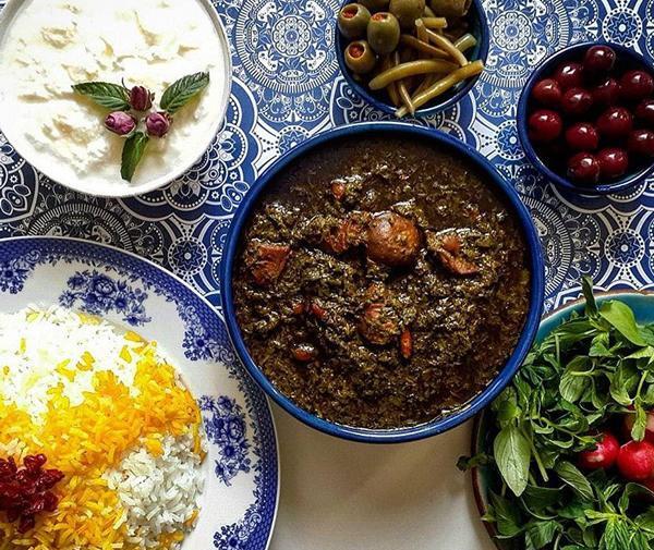 عکس برنج و قورمه سبزی