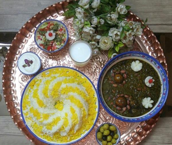 عکس برنج و قورمه سبزی