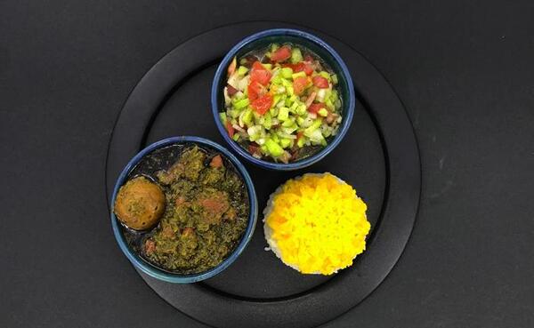 طرز تهیه قورمه سبزی با عکس