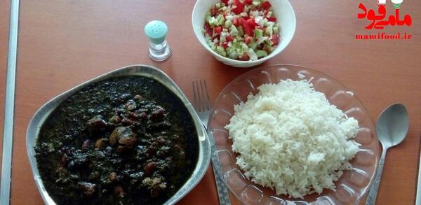 طرز تهیه قورمه سبزی با عکس