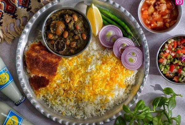 طرز تهیه قورمه سبزی با عکس