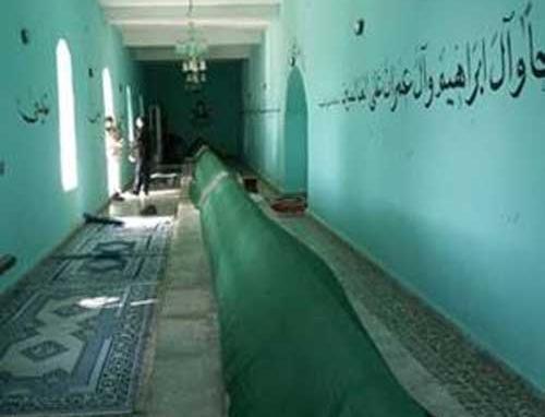 عکس واقعی قبر حضرت ادم