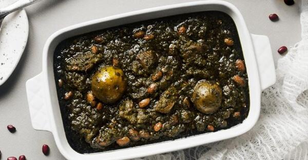 عکس خورشت قورمه سبزی با برنج