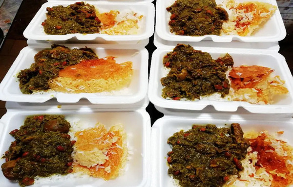 عکس خورشت قورمه سبزی با برنج