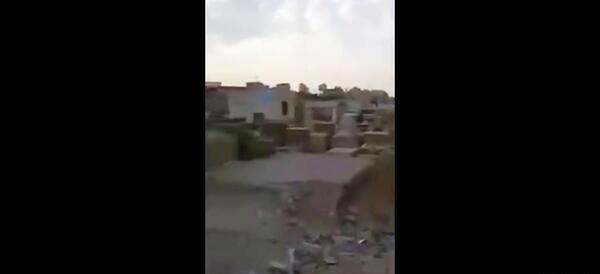 عکس قبر هایده در وادی السلام