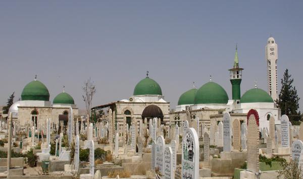 عکس قبر یزید در سوریه