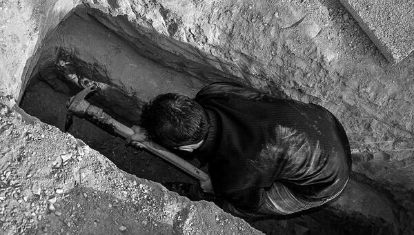 عکس قبر مرده ها