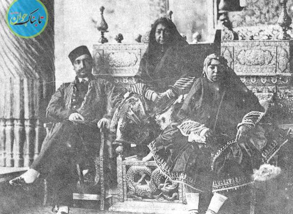 عکس قبر ناصرالدین شاه و جیران