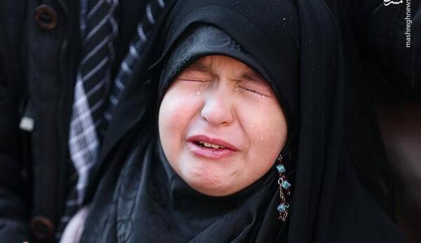 عکس قبر مادر حاج قاسم سلیمانی