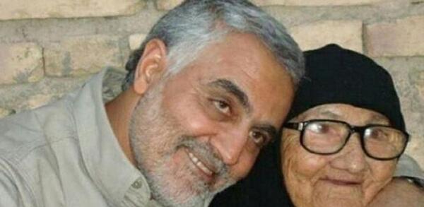 عکس قبر مادر حاج قاسم سلیمانی