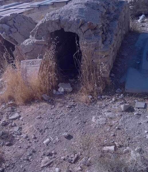 عکس قبر کندن