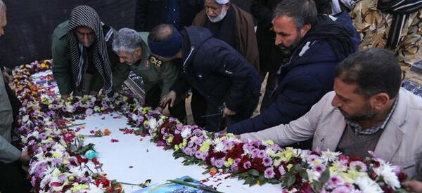 دانلود عکس قبر حاج قاسم سلیمانی