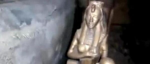 عکس از قبر فرعون