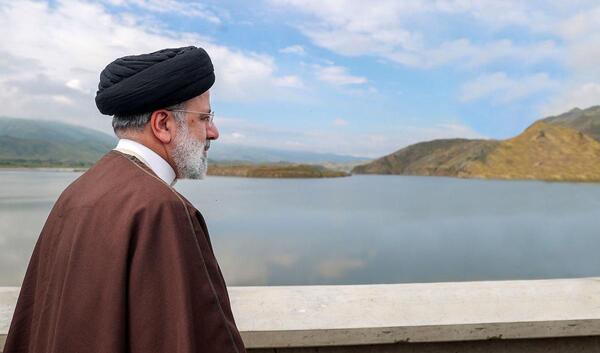 عکس قبر شهید رئیسی