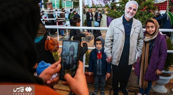 عکس از قبر سردار سلیمانی
