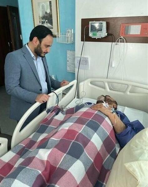 عکس قبر رستم قاسمی