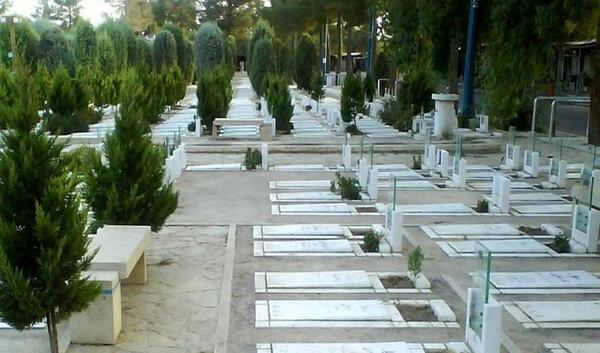 عکس سنگ قبر برای دختر جوان