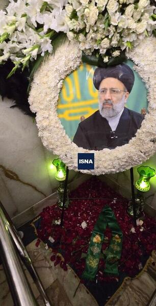 عکس قبر خالی رئیسی