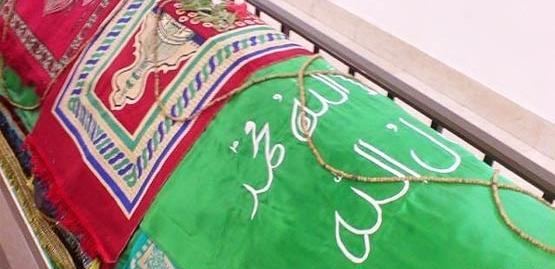 عکس قبر حضرت عمران