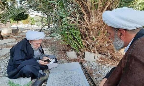 عکس قبر پدر بزرگ
