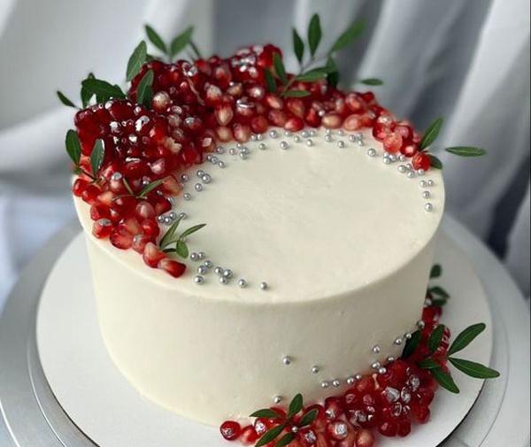 عکس قشنگ ترین کیک شب یلدا
