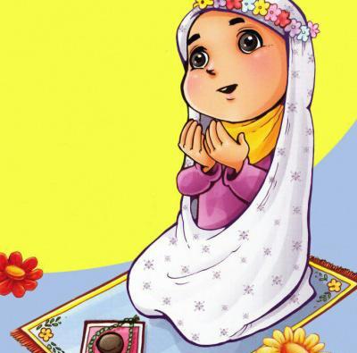عکس قرآن خواندن کودکانه