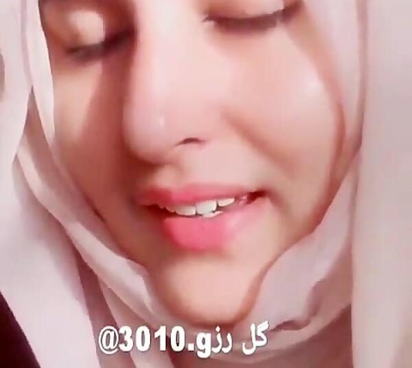 عکس کودکان در حال خواندن قران