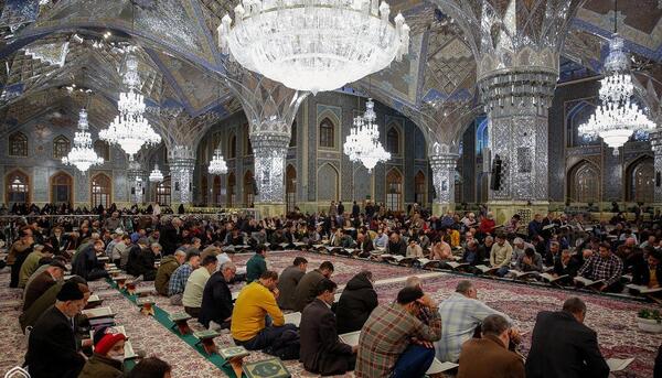 عکس ترتیل خوانی قرآن