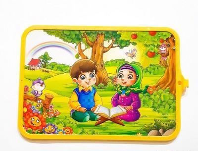 عکس قران خواندن بچه