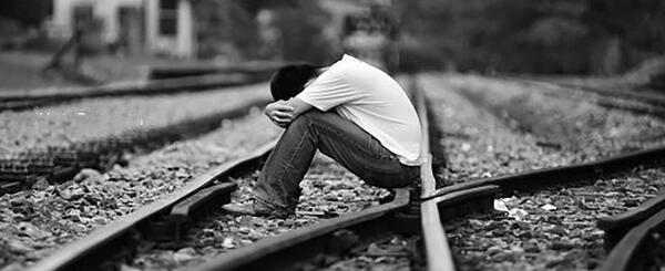 عکس دل شکسته بدون متن سیاه