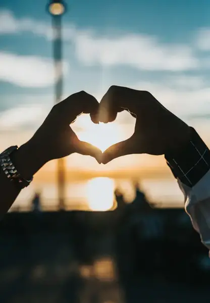 عکس قلب عشق برای پروفایل