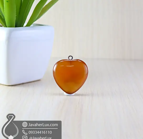 عکس از قلب سنگی