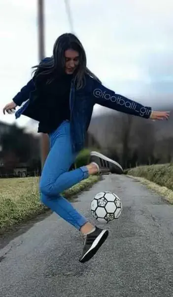 عکس فوتبالی برای پروفایل دخترانه