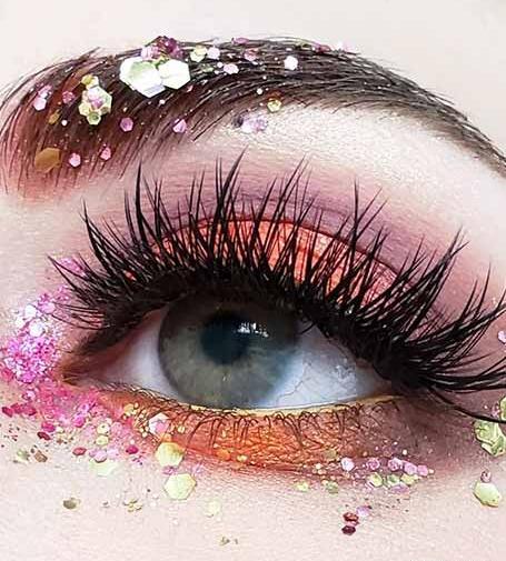 عکس فانتزی آرایشگر زنانه