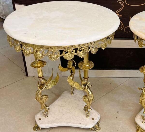 عکس میز برنز طرح فرشته