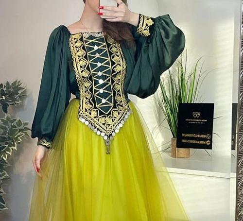عکس فیک دخترونه با لباس بندری