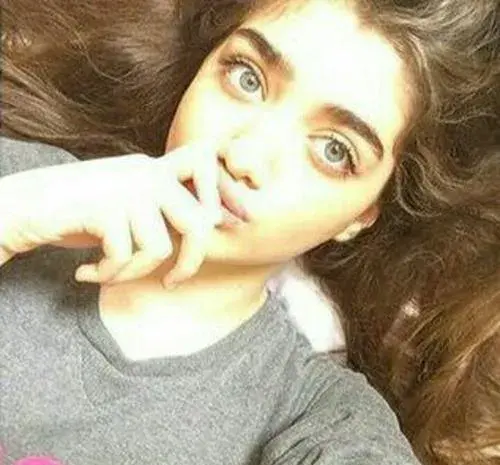 ویسگون عکس قدی دخترونه فیک طبیعی