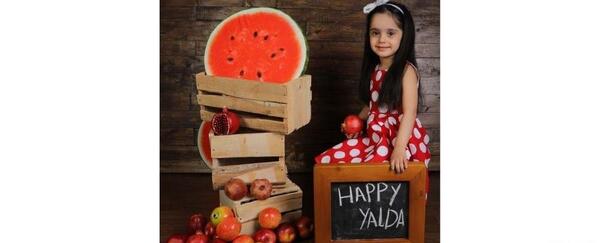 عکس فانتزی دختر با هندوانه