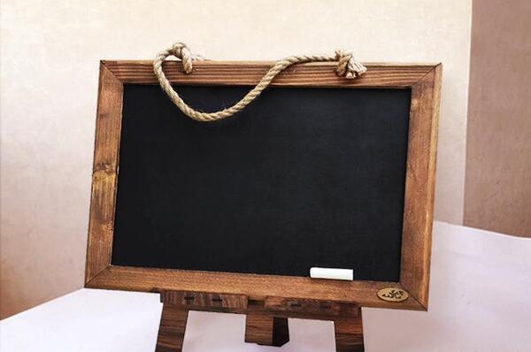 عکس تخته سیاه فانتزی برای نوشتن متن